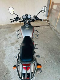 دراجه للبيع نوع MZ🧿 موديل _ 2019   فئة المحرك _200 Cc  دراجة نضيفه مثل...