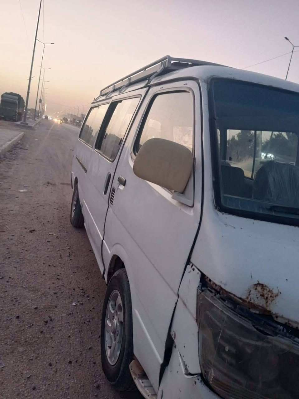 جنبي ٢٠١٣ مكينه كير اكسن جدد
تخم كشنات منغولي حداديه جديده ارضيه جديده

كلشي بيهي جديد
السعر ٢٥ معه المجال
***********

رقمهي بابل ماواصل راعيهي
