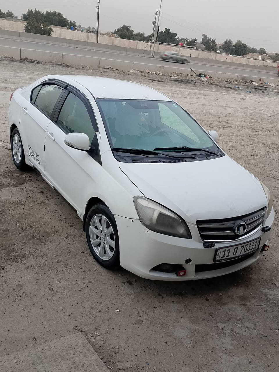 فولوكس موديل 2012 سياره نضيفه كلش محرك كورله سياره كهرباياته  كله شغاله تبريد شغال تقفل عن بعد سياره بسمي  السعر/ 55 رقم الهاتف ***********
