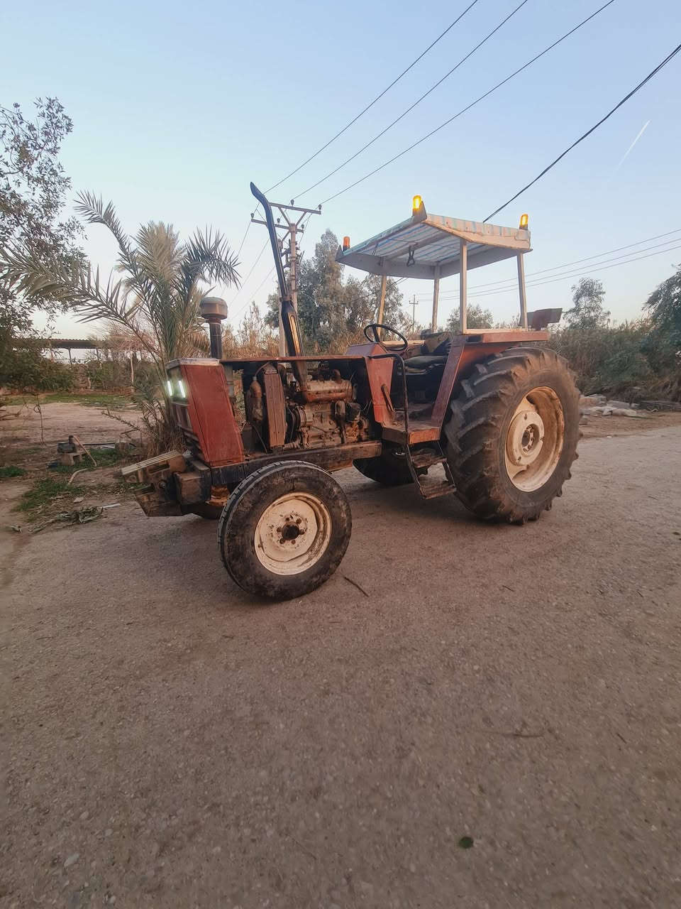 السلام عليكم فيات 780 مكينه جاهزه كير محرك اكسن تايرات نص عمر كشر نضيف كهربائيات رقم بابل مكانهه واسط ***********
