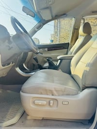 2008 VX V6️⃣  ماشية ٢٠٠ الف  بإسمي ورقمها الإنكليزي كامل  كفالة عامة ا...
