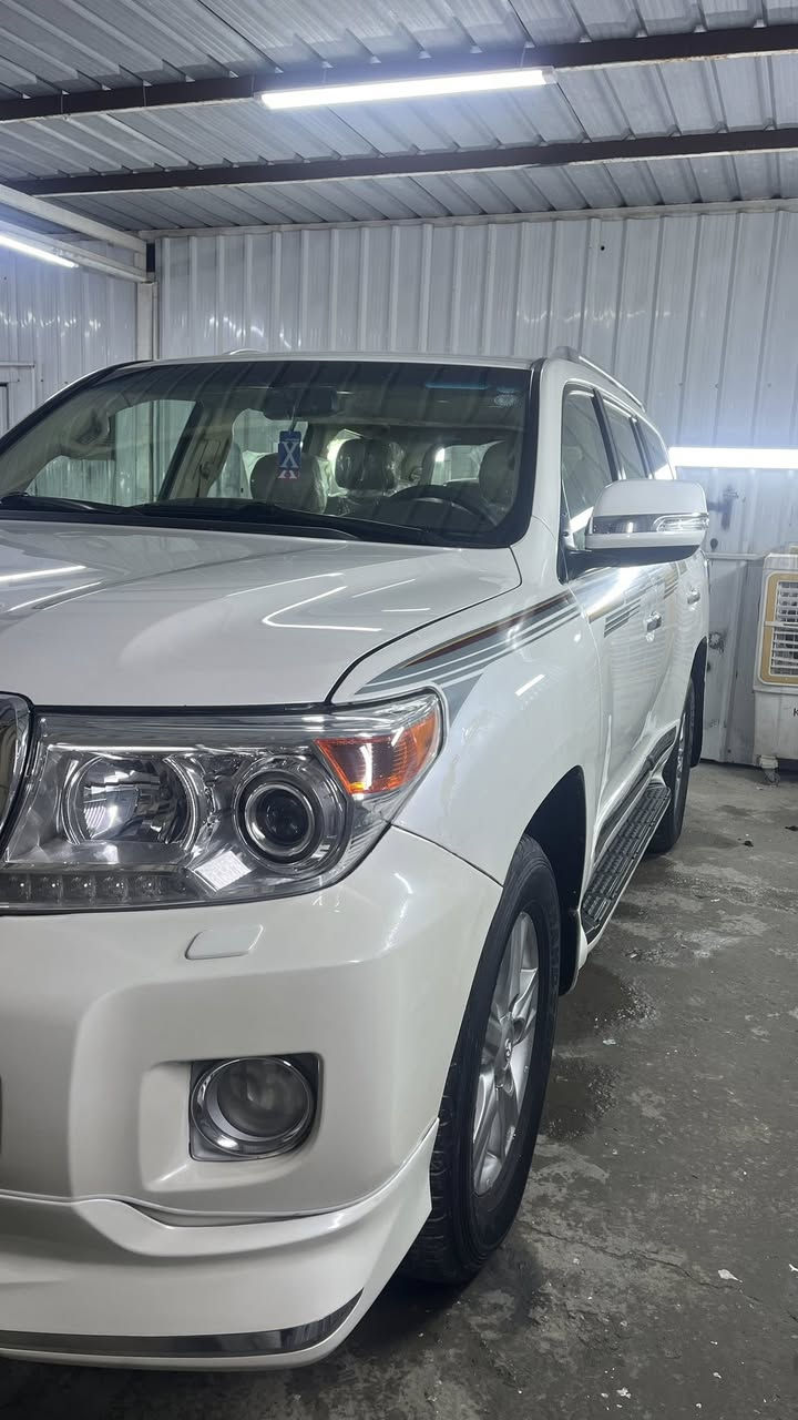 سلام عليكم للبيع او مراوس لاندكروز 2014 كفاله عامه بدون ضربه و صبغ 6 سلندر 4000 GXR سياره جديده وجاهزه بدون نقص مكينه كير صدر تبريد تخم تاير جديد باتري جديد سياره نضيفه ترهم مراوس او بيع مكاني بغداد السيديه السعر 390 ورقه وبيه مجال بسيط 
***********
