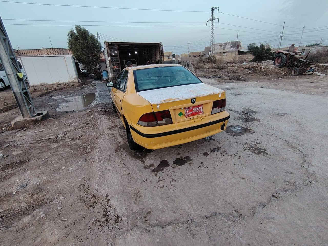 سلام عليكم سمند 2011سياره جاهزه مكينه كير فرنسي جديد حداديه نص ونص تخم تاير باتري جديد كهربايات كلهه شغاله ابيع كوم حديد سعرهه 15بيهه مجال مكاني شطره ستفسار***********
