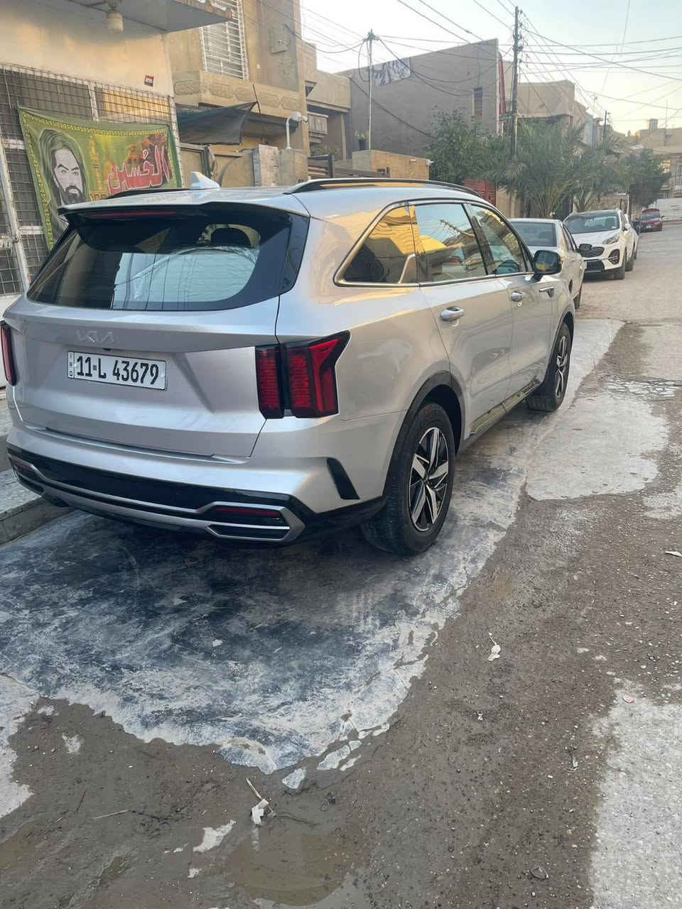 سلام عليكم رمضان كريم 
سورنتو 22 وارد امريكي
فول مواصفات أعلى فئه 
ماشيه 36
حادثها قبق جنطه مثل مموضح بل صور
رقم بغداد ومكاني بغداد
السعر 265
رقم ***********
