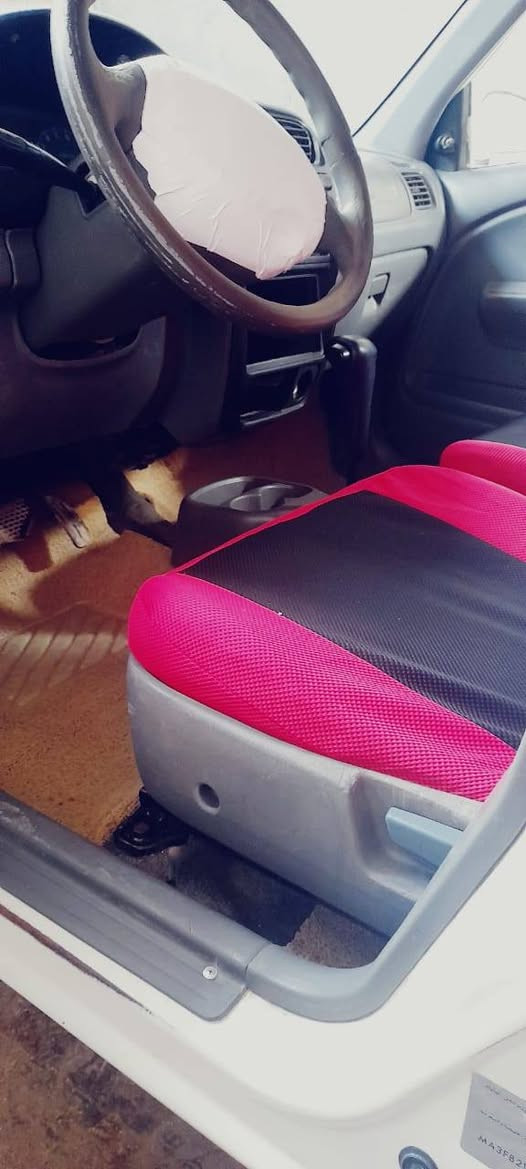 سازوكي التو 2009 اوتو 
بصره  ***********
تحويل ثاني يوم 
سعر ٣٥ بيها مجال 
سياره نضيفه كلش دواخل نضيفات تاير جدد محرك ١٦٠٠مكفول كير ٣ مرات مودأمن ميجي شغلت كهرباء حسب مكالو حداده زينه لبدي شوف لعين 
نواقصها فقط كارت ستيرن او ماطور فقط موجود سعره ٥٠
