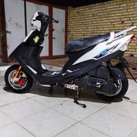 شباب  ماكس للبيع سعر 600 بيه مجال للشراي هاذه رقمي 07817836118