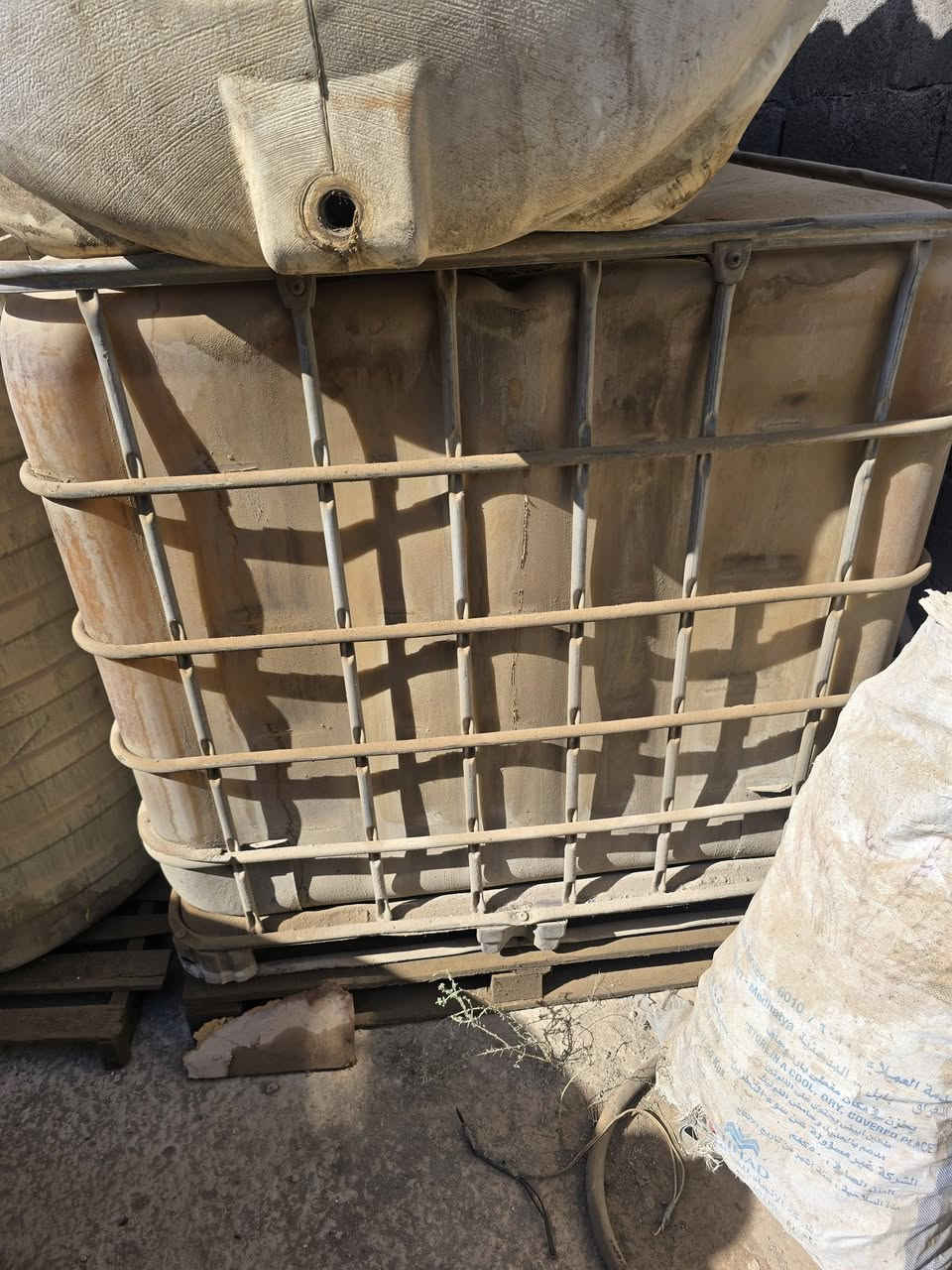 السلام عليكم عندي تانكيان بلاستك ٣ ابو الف او واحد  ابو الفين ٣ طبقات للبيع مكاني الزعفرانيه


**إذا كنت صاحب هذا الإعلان وتريد حذفه لأي سبب، رجاءا أرسل رسالة إلى الدعم الفني**