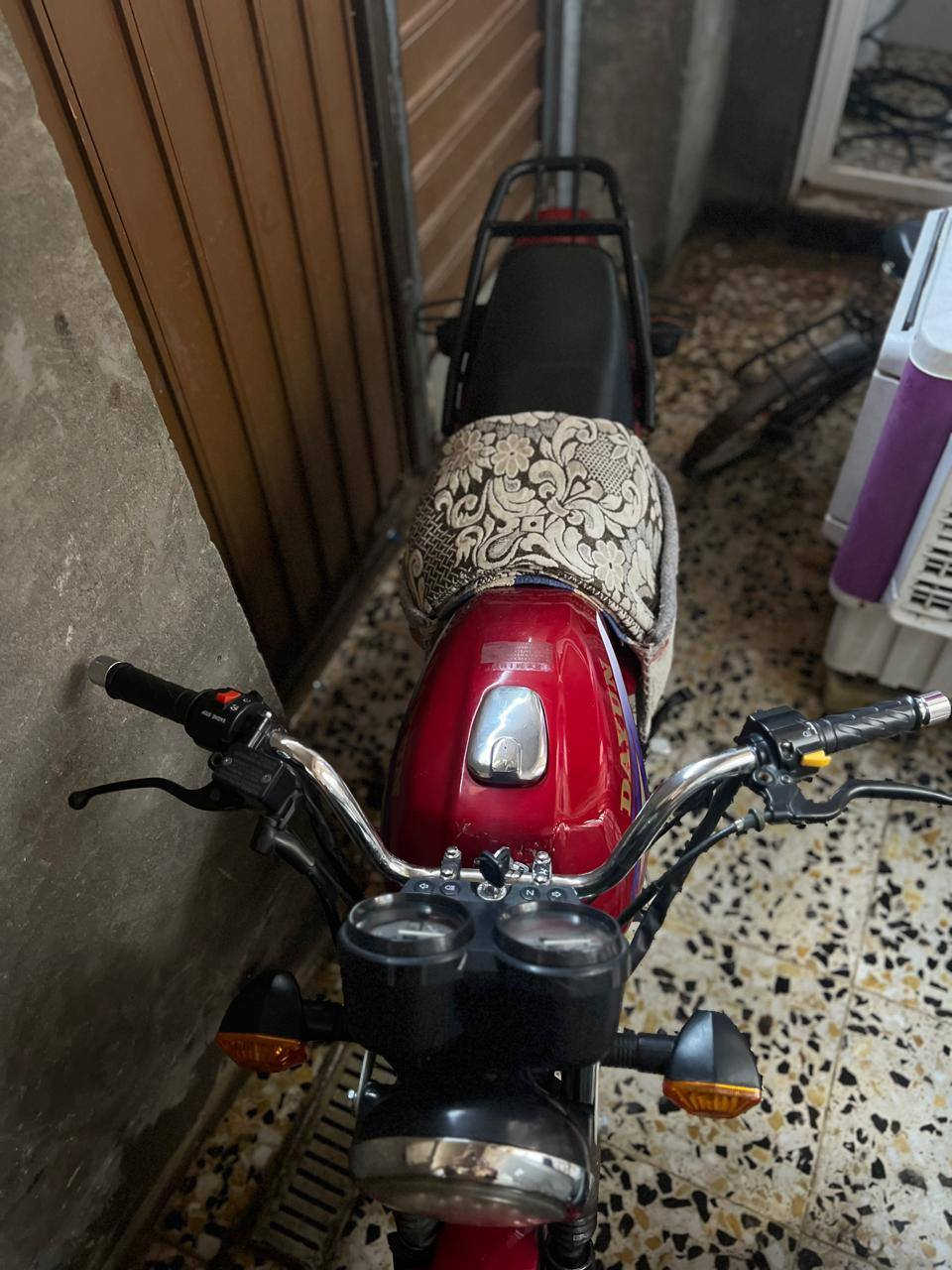 سلام عليكم دراجه دايون موديل 2018 طالع بل 2019دراجه أوراق اصولي مبيوعه بس 3 مرات سعر خاص دراجه نضيفه وكامله رقمي ***********بي واتساب
