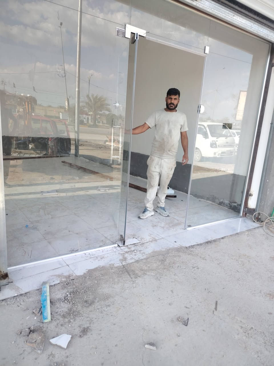 زجاجيات عباس الخطابي كربلاء
***********
