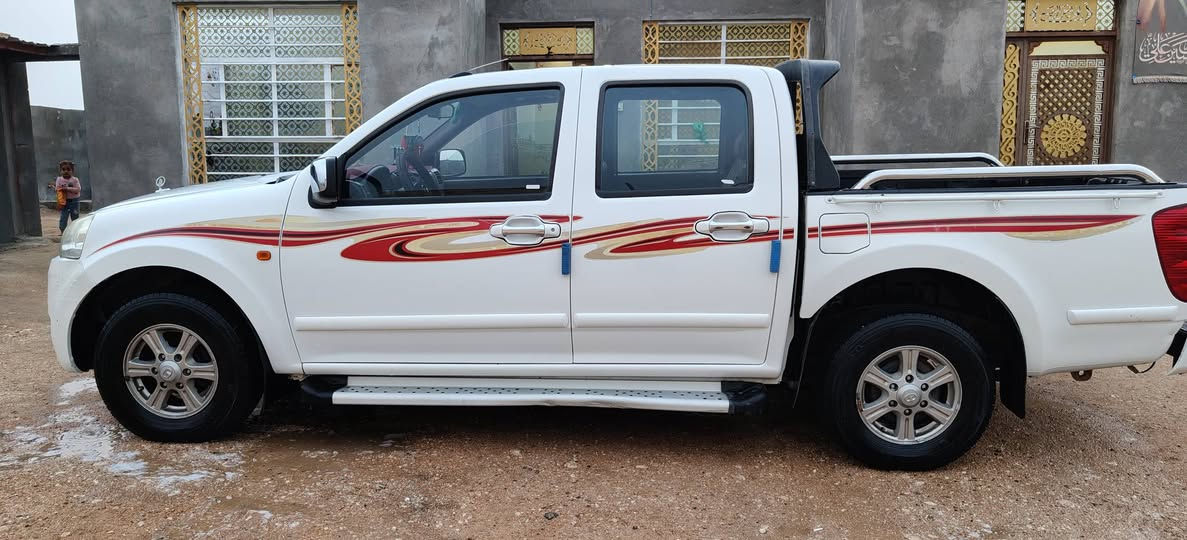 السلام عليكم سياره كريت ويل موديل 2015 مكفوله كفاله عامه ماعده ربع جاملق الوره جهت العبري مطلع عل برد بدون صبغ ومعجون موضح بل صوره كله وضع شركه قطرت خياس مابيه تخم تاير حداديه جديد سنويه تنتهي بشهر الواحد *********** غير متوجد عله الفيسبوك سعر 96 وبيها مجال
