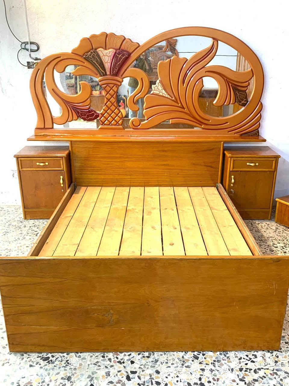 ‏‪***********‬‏ غرفة البيع  استفسار اكثر على واتساب غرفة جديدة 300
