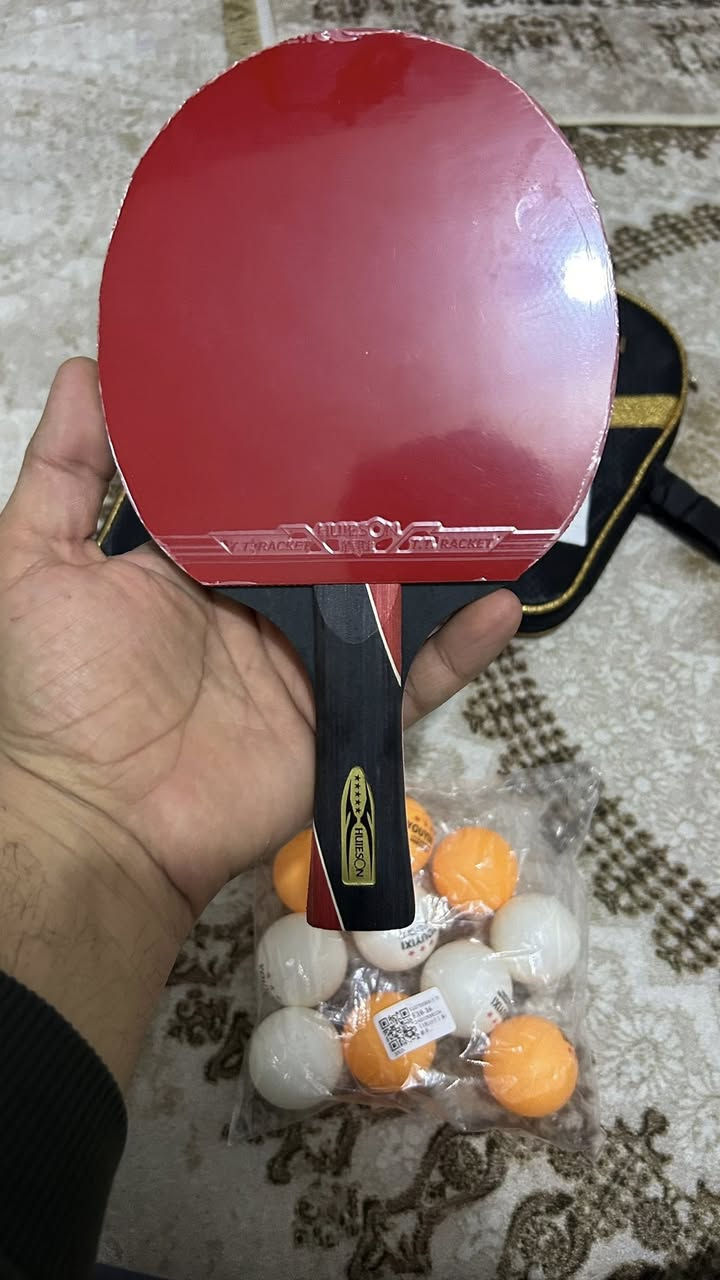 ريكتات منضدة نوعية جداً ممتازة متوفر 3 قطع مع الكرات ابيعهن كلهن ب 40 الف وبلعافية متوفر توصيل لجميع المحافظات وعندة منضدة كاملة ماركة سوبر ستيكة للتواصل واتس اب ***********
