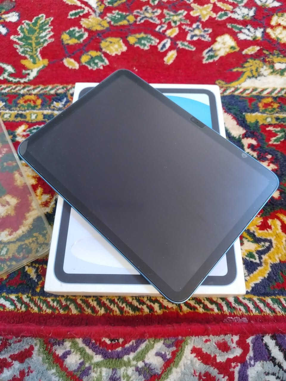 سلام عليكم ايباد10 ذاكره 256 الجهاز نضيف و حلو ***********
