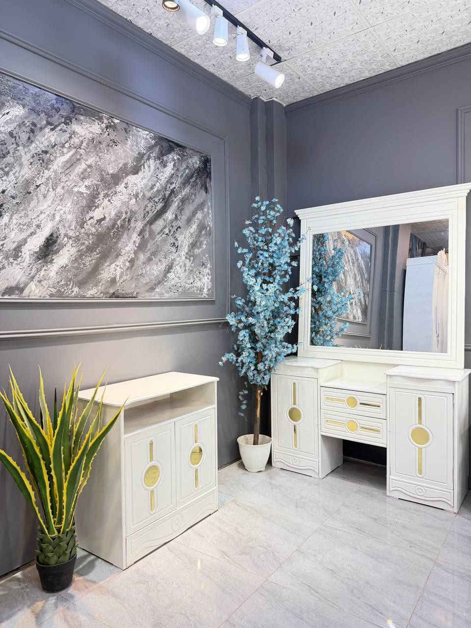 عرض خاص غرفة صاج كبيرة موديل تركي بسعر 950 الف فقط


**إذا كنت صاحب هذا الإعلان وتريد حذفه لأي سبب، رجاءا أرسل رسالة إلى الدعم الفني**