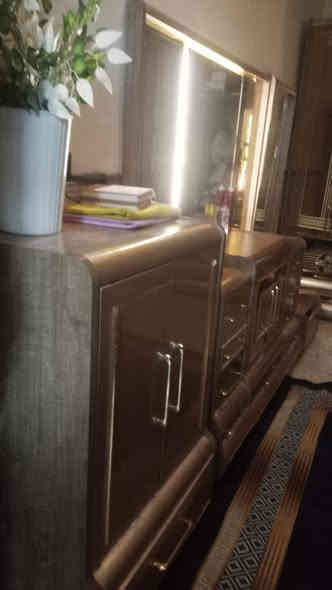 للبيع للاتصال مع صاحب الغرفه ***********
