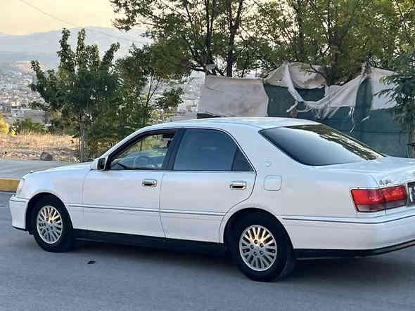 سەرەتا بەناوی خوا
مەلیکە بڕاوە ٢٠٠١
ڤیڤیتی ئاڵتونی بازار
دوو دوگمەی پەردە
بەگلایت کراوە بەکریستاڵ
چوار تایەو ولی لۆک
بێ دەعم و لێدراو
هەموو گیانی بەشەرت
شتی جوان خۆی دیارە وەسفی ناوێ
سعر٣٩$ مەجالێکی زۆر کەم
موشتەریت تەلەفون بکە لەخزمەتام
ژ.م ***********
***********
