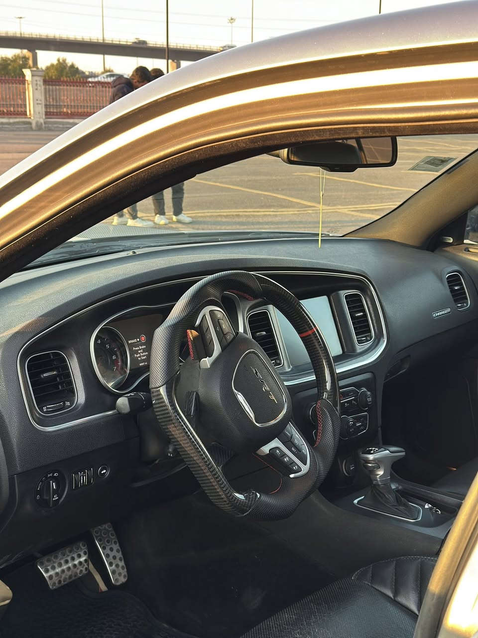 srt
جارجر 2015 SRT 
رقم مميز بغداد اوربي 28228
محرك 6400
ماشيه98 الف  
سياره 2015srt  فول مواصفات 1/1 
فجوج 6 بستم برمبو
دبلات صفر كهرباء 
فتحه 
رادار تحديد مسار حساسات 
كشنات جلد مختمات srt تدفه تبريد
عليه منظومة ميثانول 
شوته afe مغلقه 
دركه كاربون فايبر D
حادثه التاير خالع وضارب الجاملغ المامي الايسر مثل ما بصوره وطاك ايرباك دركه ودشبول فقط وراجع سستم 
السياره مكفوله ممفتوح شي بيه ستوك
سعر 18800  وبيه مجال 
‎*********** ممتواجد ع الفيس
