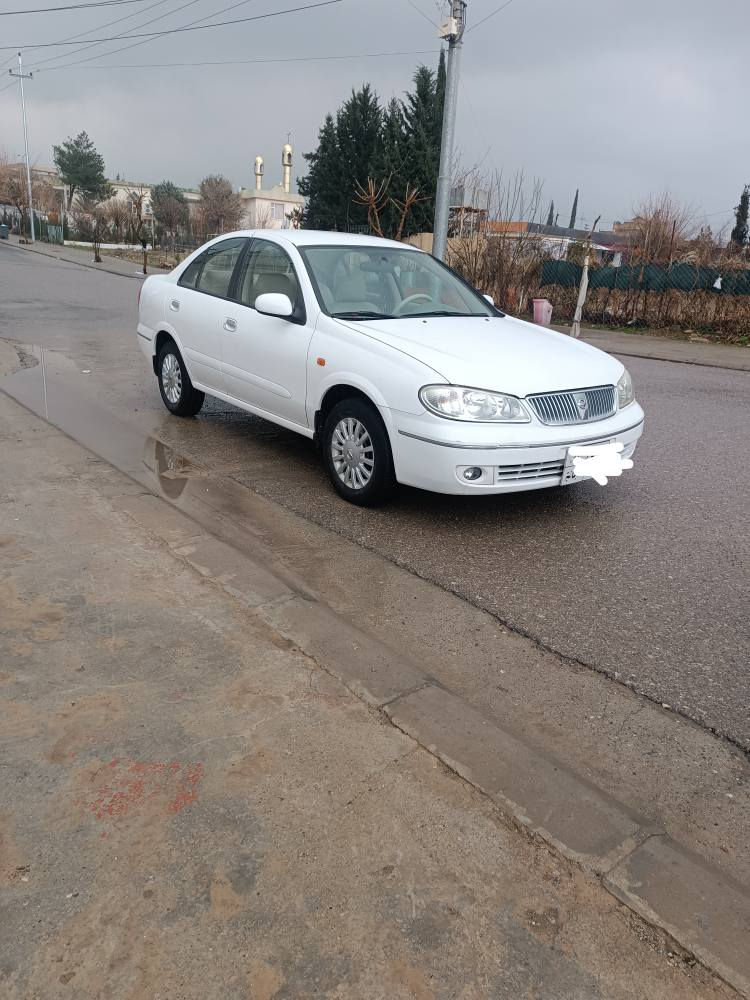 سەنی یابانی تۆماتیک  2009مەکینە ڕەشی 16بێ بۆیاخ سەیارە زۆبەجوانی ماوەتەوە سەنەوی بەسەرچوە بەناو خۆمانەوە سۆنەرە کەشم داناوە جوان سەیری بکە ئینجا تەلەفۆن بکە ***********. السليمانية, العراق
