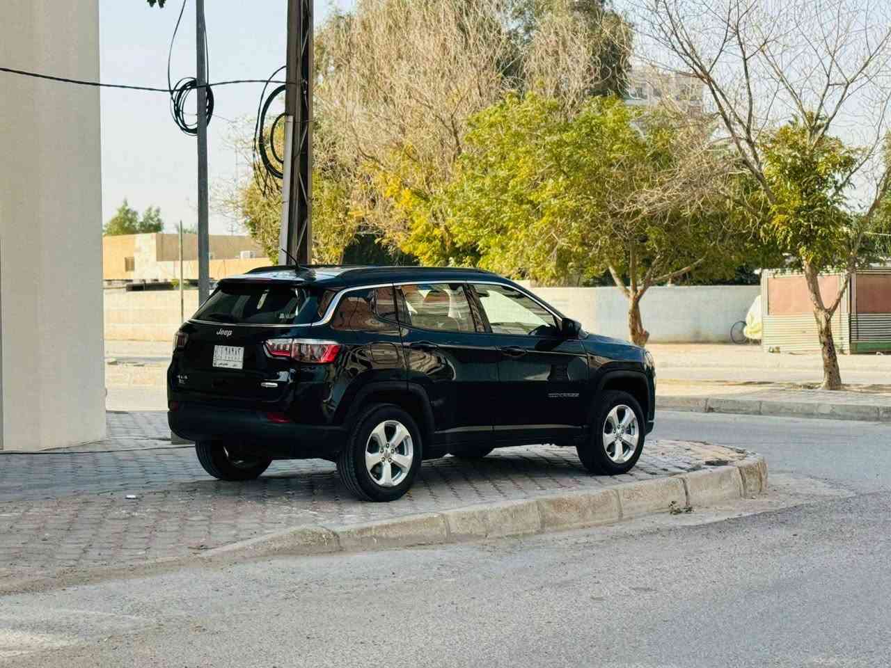 جيب كمباس مديل 2020 سعر 118 قابل للتفاوض الاستفسار اتصل *********** وارد أمريكي حادثها جاملغ وبنيد بدون دواخل والباقي كفاله عامه مواصفات فول عدا الفتحه بصمه تشغيل بصمه أبواب تشغيل عن بعد كشن كهربائي شاشه كبيره تحكم ستيرن اشاير مري كهربائي ويل كب 5 قطعتين تبريد حساسات امامي وخلفي مكينه 2400 مكينه وكير مكفولات حداديه جديده تخم تاير تبريد تدفئه شغال رقم بابل مشروع وطني سنويه ل 28 مكان سياره كربلاء مكلف ب نشر
