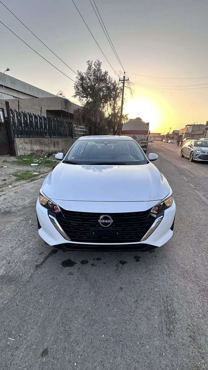 سلام عليكم
نيسان سنترا
موديل2024 
حادض فقط قباغ صندوق شبرتين صبغ
بيدون دواخل +بيدون ارباك 
ماشي 18. الف
مواصفات (SV)
سعر💣🔥
مكان سياره اربيل 
واتساب كورك ***********☎️
