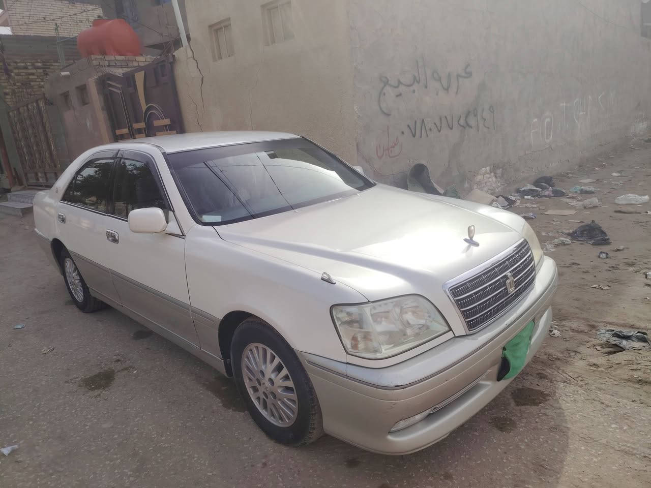 ملكه أدوات كصه جنطه  بدون رقم ٢٠٠٣ ديفور الزغير الاقتصادي سياره جديده كارتون حداديه جديده كشر جديد محرك كير جدد تخم تاير جاهزه من كولشي  السعر ٣٧ قفل السياره شرط كارتون مكان نجف للاتصال ***********
