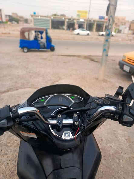 بيسكس جيل ٣للبيع كفاله الدراجه ماشيه ٣٤مكاني بغداد السعر خاص ***********
