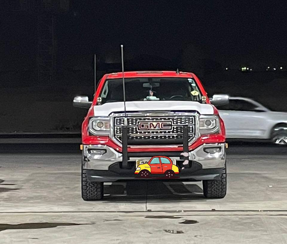 جمسي سيرا موديل 2018
باب طويل بدي طويل 
محرك 8 5300
دفع رباعي فوريل سياره خليجي 
مضروبه بل عراق ربع بنيد وربع جاملوغ
سياره بيع مكان سياره ديالى ناحيه جديده الشط قرب مطعم سامان 
الستفسار ع هاذ ***********
