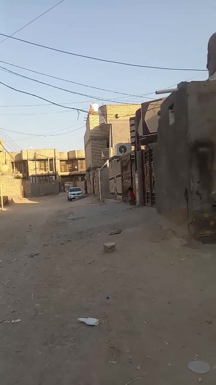بيت 125متر طابقين كربلاء امن الداخلي قرب مجمع الديار ***********
