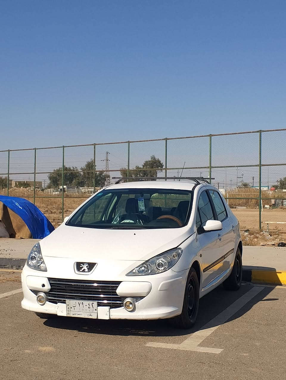 السلام وعليكم بيجو 307 للبيع موديل 2006 سياره جاهزه رقم بغداد تحويل ثاني يوم تخم تاير جديد منظومه مال زنون ماكينه وكير كفاله كلش حلوه وجاهزة سياره  كهربائيات عالشركه ماكينه وكير كورولا حديث اوتوماتيك  كير 👉 سعر 48 وبيها مجال مكان واسط العزيزية رقم الهاتف ***********
