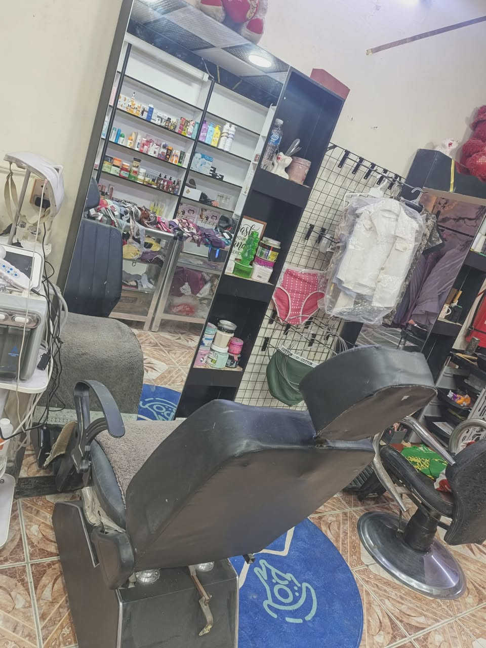 للبيع مري وكرسي


**إذا كنت صاحب هذا الإعلان وتريد حذفه لأي سبب، رجاءا أرسل رسالة إلى الدعم الفني**