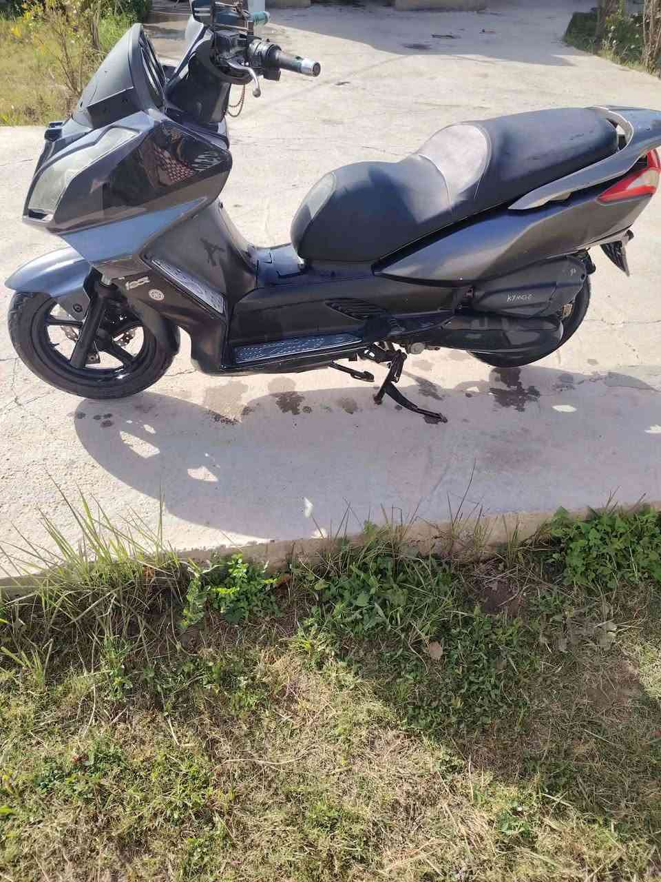 سلام عليكم دراجه نضيفه محرك جديد راتيتر جديد سعر 800 بيه مجال *********** هاذ رقمي مكلف بل نشر
