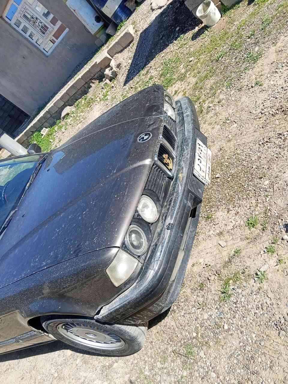 سلام عليكم ورحمة الله وبركاته بي إم 730 سته سلندر للبيع أو مراوس بي إم 525حسب القناعه موديل 1991 لايتات جدد زنون عالي وناصي بليل نهار ماشالله وهذا رقمي ***********
