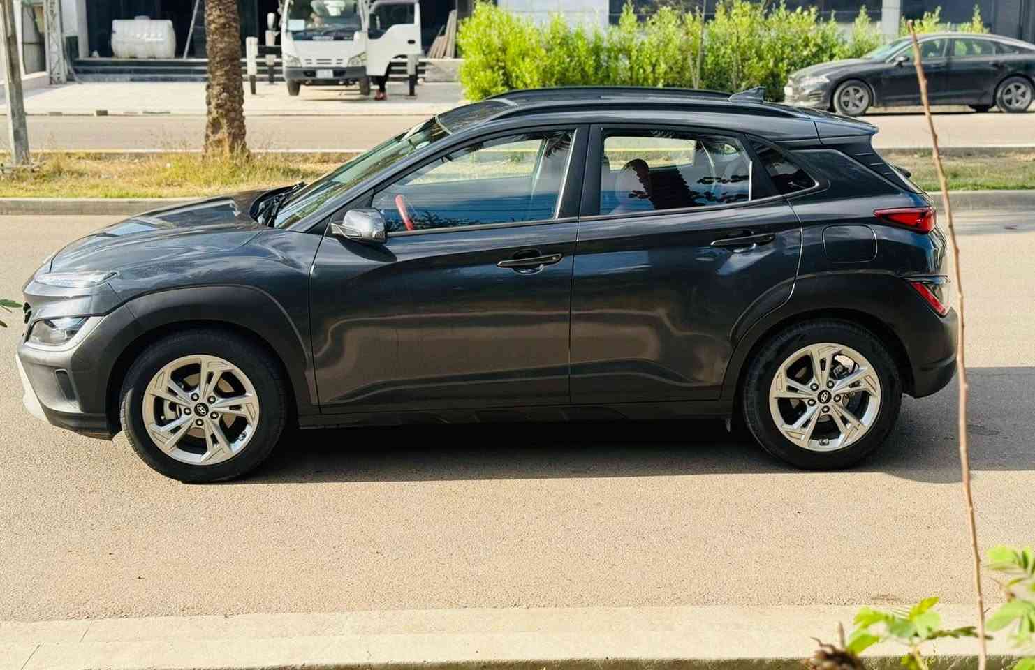 السلام عليكم
كونا 2023 وارد خليجي 

محرك 2000 دوش 

كير AT 

بصمه تشغيل وابواب 

شاشه كبيره 

كامره دواره 

تبريد لمس شاشه 

كشنات جاد 

جاهزه بدون اي نقص 

صفحة السايق صبغ اثر شخط 
بدون حادث بدون دواخل بدون تبديل 
بدون ايرباك بجم كبس 

السعر 145 

***********
