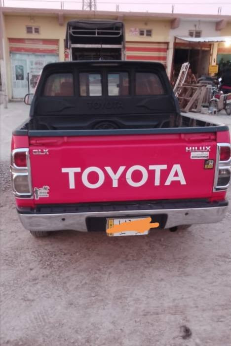 تيوتا بيكم موديل ٢٠١٤ رقم ديالى .سيارة حلوة ونظيفة كير اوتماتيك تبريد ثلج تخم تاير سيارة خير من الله مابيهة كل نقص  . بيهة قطعة صبغ مثل ماموضحة بلسونر المرفوق بل منشور ..مكان ديالى.. الاستفسار ***********
