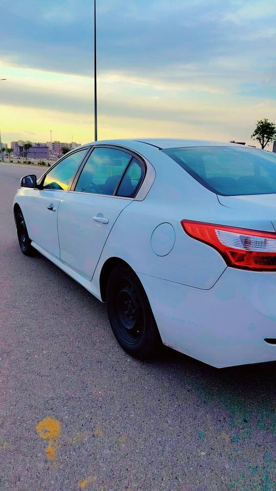 رينو سافران ٢٠١٢ أربيل, العراق


**إذا كنت صاحب هذا الإعلان وتريد حذفه لأي سبب، رجاءا أرسل رسالة إلى الدعم الفني**