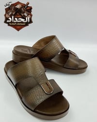 شحاطة • جلد طبيعي • شغل يدوي