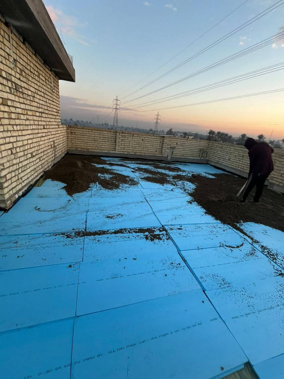 لعمل كافه الاسطح بل زفت الحار والشتايكر عمل درجه اولى استلام هندسي العمل ناصريه اقضيه ونواحي للستفسار التصال ***********
