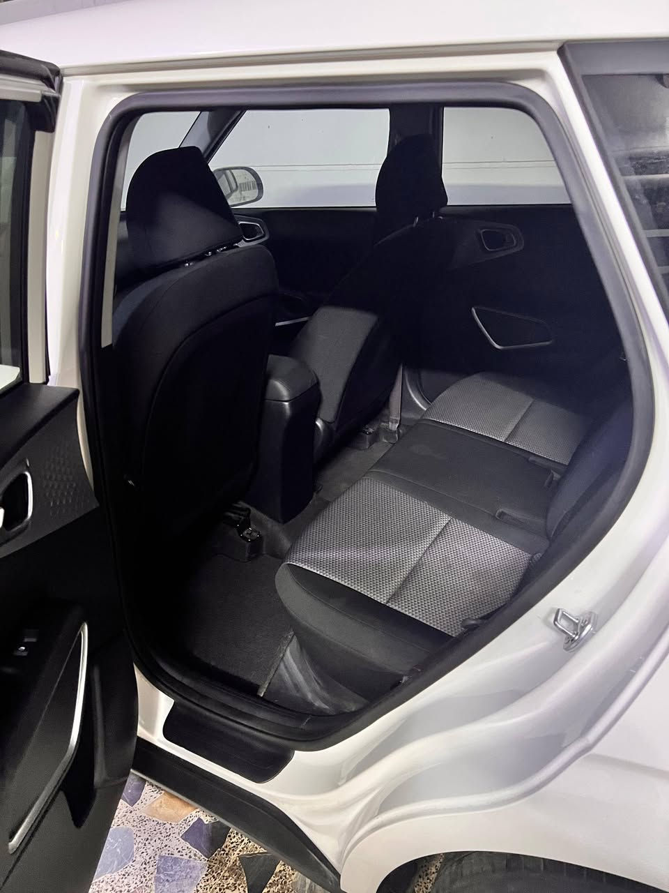 كيا صول 2024 وارد امريكي دخول جديد بدون رقم محرك 2000 دوش ممشاها 28m الف مواصفات رادارات توقف ذاتي تحكمات نقاط عمياء تنبيه اصطدام كاميرا خلفيه شاشه جبيره نظام  سبورت ونظام اطفاء ويل كب السياره جديده بمعنى الكلمه  واحد مكاني بغداد السعر 150
برقم*********** ملاحظه بدون رقم السيارة
