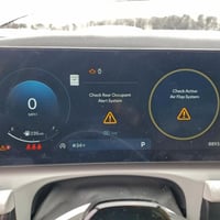 توسان ٢٠٢٥ • ٨٨٠٠ ميل • ضرر لايتات وشباك