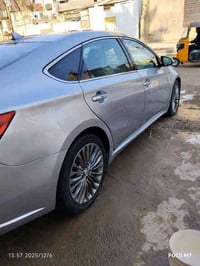 تيوتا افلون2016 ليميتد اعلى مواصفات داخل عسلي جلد محرك 6 سلندر وارد أم...