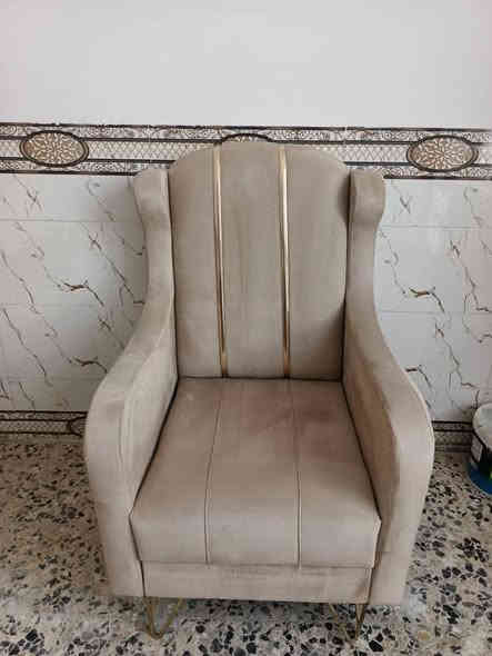 قنفات نضاف جدا استعمال جديد للبيع ٢ ام نفرين و٢ ام نفر 
السعر ٢٥٠
العنوان حي الوفاء
*********** النجف
