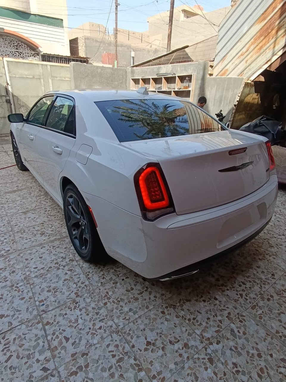 سلام عليكم 
ملاحضه. السياره رقم بغداد تحويل مباشر 

دخول جديد كتاب ضابط وارد امريكي🇺🇸 
مديل 2020
(حادث السياره كما موضح بل صور فقط جاملغ ضرر بصيط بدون صبغ بدون فتح بدون تبديل بدون ايرباك)
((السياره مرقمه بغداد تحويل مباشر بسم المشتري))

فئه السياره تورنك TORANG
السياره جديده ماشيه 88mi
مكينه كير تبريد بلادي كفاله 
شاشه كبيره
كامره دواره
دواخل بلون البيجي ول اسود
بصمه أبواب + بصمه صندوك
ويل قياس 20 انج
ماصدات بكلايتات سود بلادي سستم ترايش مري اسود
كشن السايق كهرباء
تبريد بلادي ثلج❄️
كير ماوس
مكينه 3.6 V6
والمواصفات الباقيه المعروفه

مكان السياره بغداد
السعر اتصل 
للستفسار اتصل ***********
