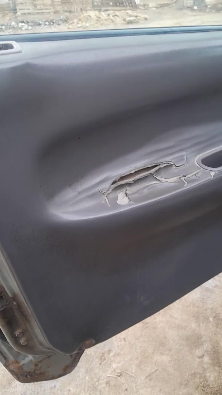 سلام عليكم كيه بريجو موديل ٩٨مكينه وكير وكسن شرط مكينته ٣٠٠٠دواخل حلوات مقدم صارلي سبوع سويته كهربايات شغاله مداور ثاني يوم اسعر ٤٠ دواخل بلاديه المكان سماوه ***********
