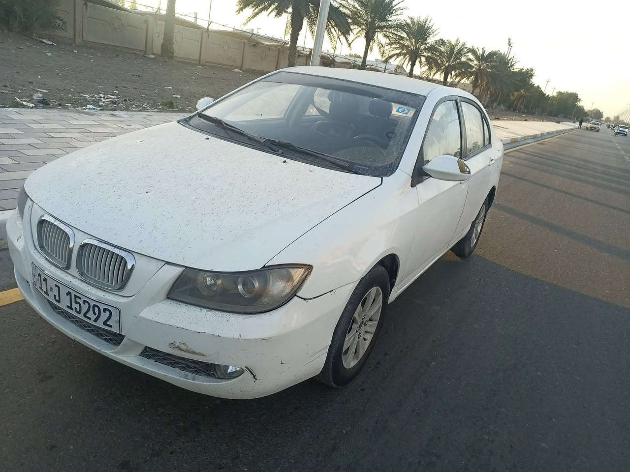 السلام عليكم ،،،ليفان موديل 11ااسياره بسمي شخصين مصبوغة عام جماليه السعر 33وبيه مجال عنوان بغداد ،،رقم،،هاتف ***********,
