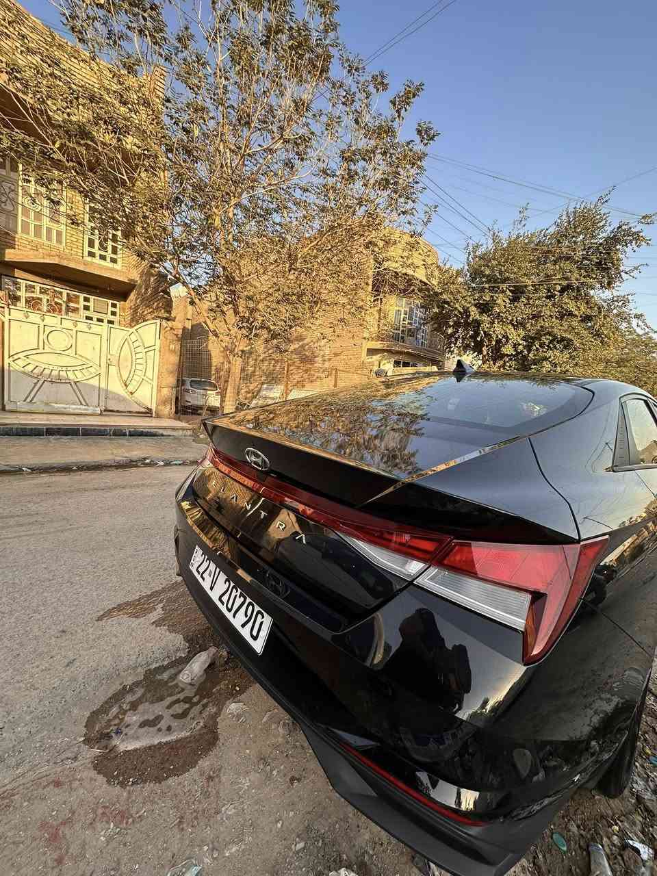 السلام عليكم 
النترا للبيع فقط 
الموديل 23 
اللون اسود 
فول مواصفات ما عدا البنوراما 
رادارات تحكمات خير من الله 
حادثها .. سرقة البنيد فقط كفالة لسياره 
من كير ومكينة وتبريد خير من الله 
ماشية 45 لسياره ميل 
رقم اربيل تحويل ثاني يوم 
عنوان 
بغداد حي اور 
الرقم .. ***********
السعر .. 152 قابل للتفاوض
