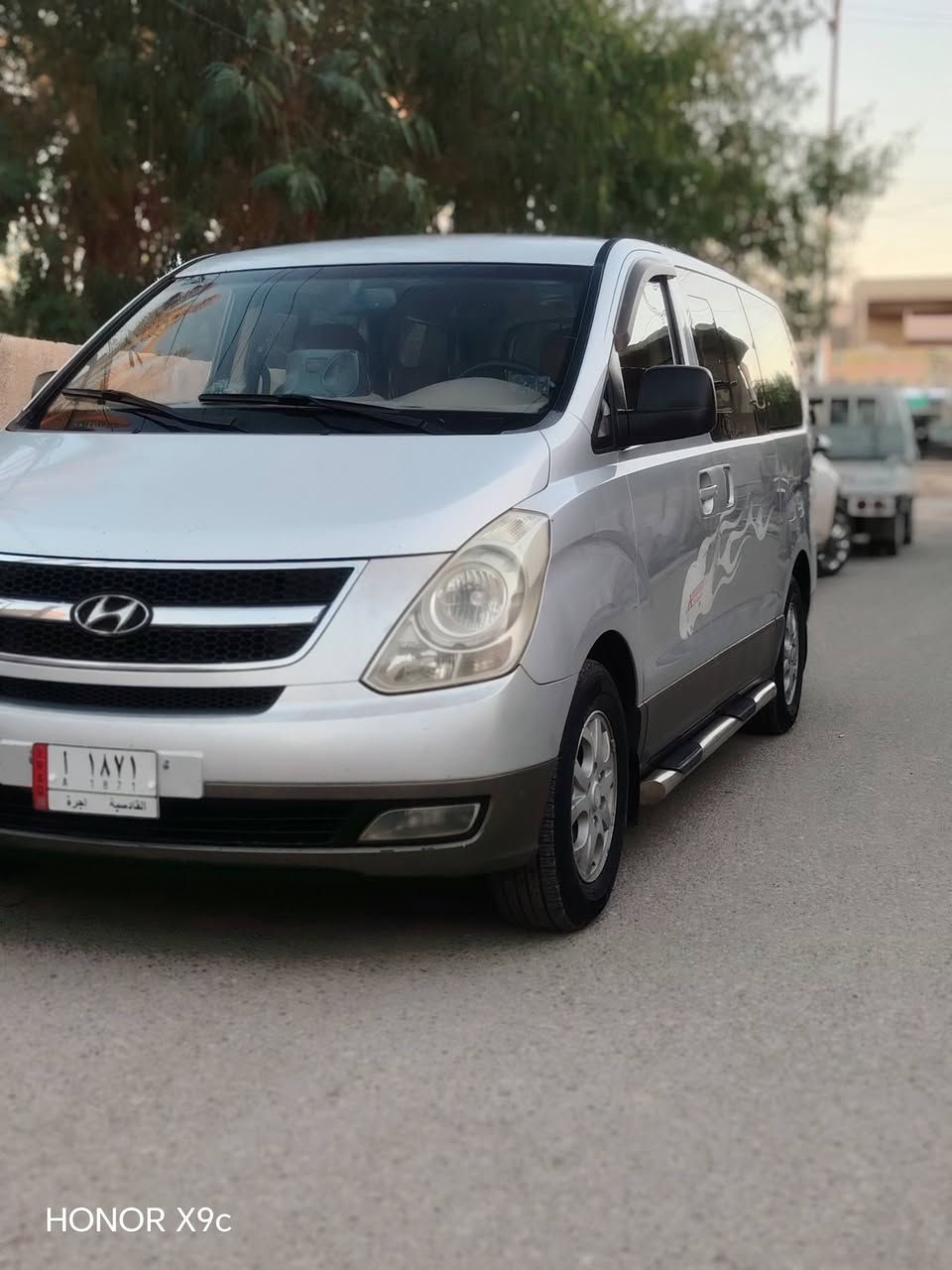 سلام عليكم البيع ستاركس مديل 2009 مكفوله كفاله عامه رقم قادسيه سنويه 2028السياره تخم تاير حداديه جديده تبريد ثلج السياره جاهزه مابيه نقص برغي اسعر خاص وهذه رقمي ***********
