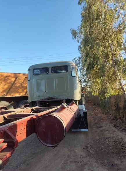 سلام عليكم للبيع أقجم رقم أنبار ألماني تحويل مباشر محرك كير بل صندوك سياره مايلر ومذيله قماره مبخره من خارج  أستفسار عل رقم ***********
