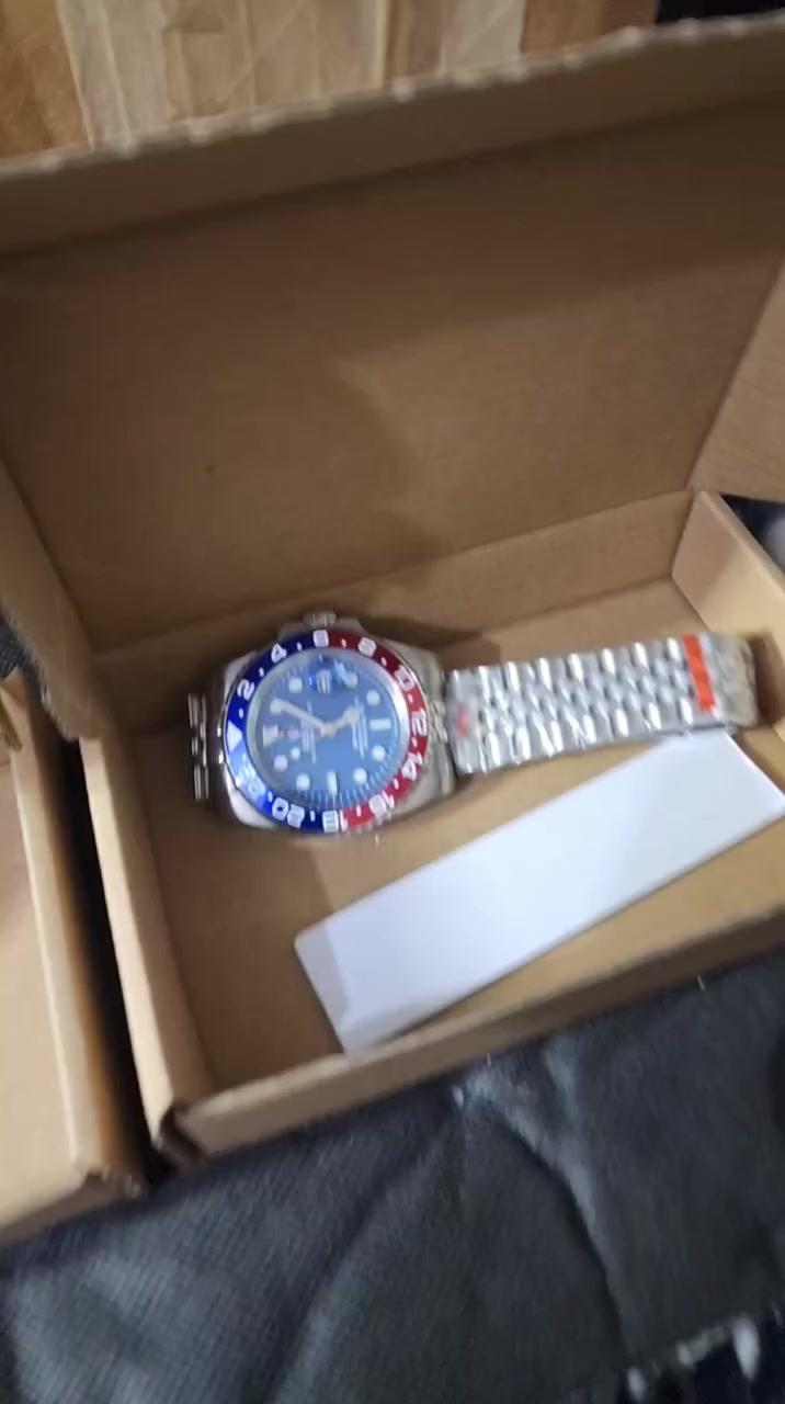 سلام عليكم ١٠ قطع رولكس ماستر مال dhl سعرهن مناسب الي تفيده يدخلي ويتدلل


**إذا كنت صاحب هذا الإعلان وتريد حذفه لأي سبب، رجاءا أرسل رسالة إلى الدعم الفني**