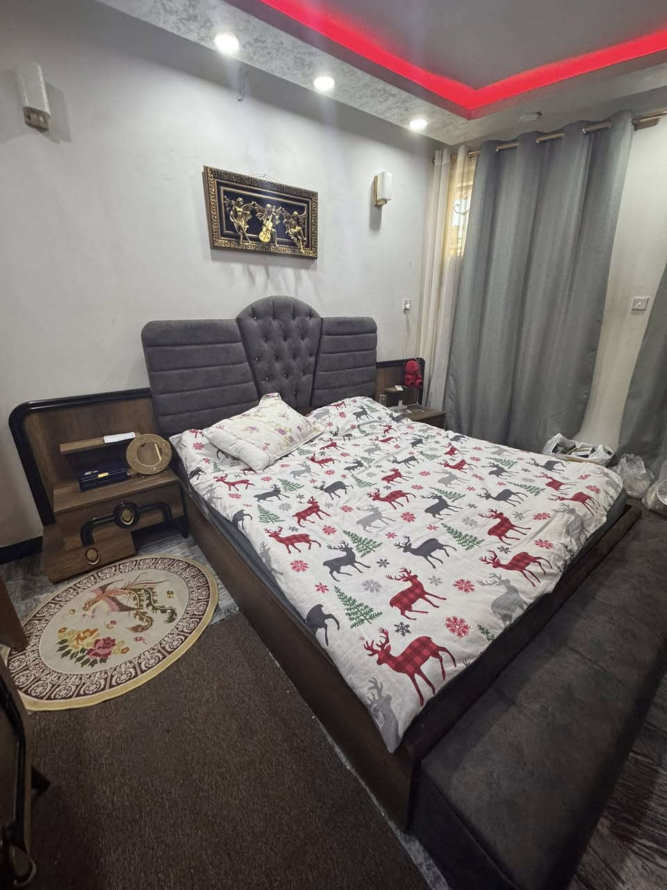 السلام عليكم غرفه نوم للبيع ونظيفه وكلشي مابيهة اي نقص مابيه السعر. 950 وبيهة مجال حك الجيه العنوان بغداد زيونه لاتصال ***********
