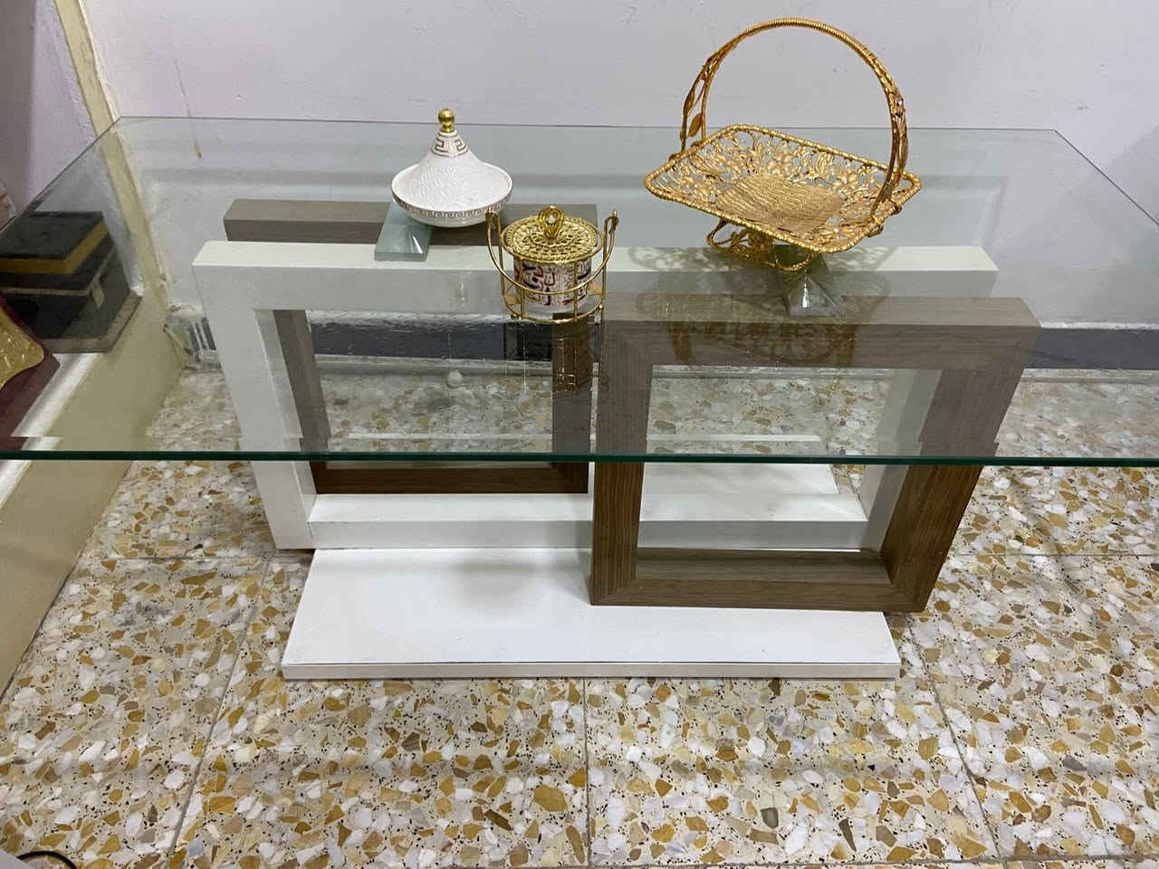 ديوان 175/// تخم تركي 8 مقاعد ب400 // طبله وسطيه 50 /// ميز طعام 4 كراسي 60 /// العنوان الغزاليه مكلفه بالنشر


**إذا كنت صاحب هذا الإعلان وتريد حذفه لأي سبب، رجاءا أرسل رسالة إلى الدعم الفني**